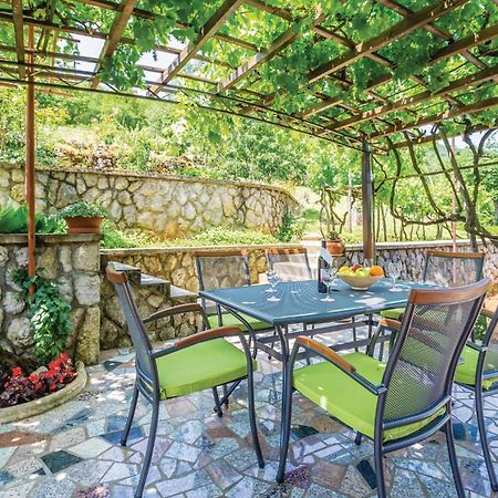 Cozy Apartment In Lovran With Kitchen Ngoại thất bức ảnh
